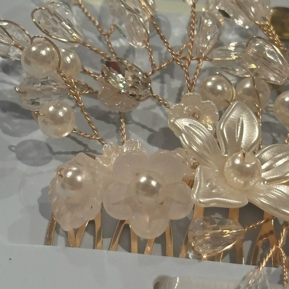 NWT Sincerely Jules Bridal Floral Pearl & Crystal Hair Comb - Gold & Ivory